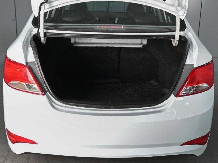 Hyundai Solaris I Рестайлинг Ростов-на-Дону  - изображение 16