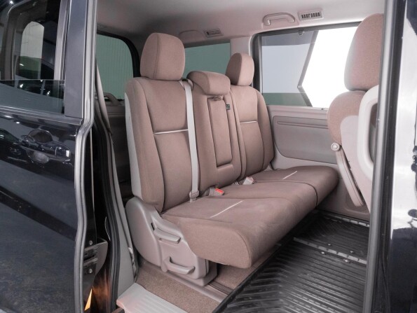 Honda Stepwgn V с пробегом 2016 года, цена 2 499 000 рублей, 131031 км, минивэн, Автокод Объявления
