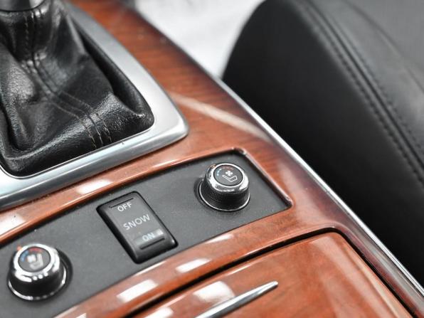 Infiniti FX II (S51) Рестайлинг с пробегом 2013 года, цена 1 479 000 рублей, 134157 км, внедорожник, Автокод Объявления