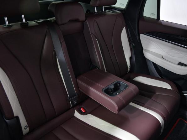 Geely Monjaro I с пробегом 2023 года, цена 3 166 000 рублей, 29286 км, внедорожник, Автокод Объявления