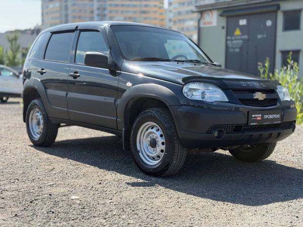 Chevrolet Niva I Рестайлинг с пробегом 2018 года, цена 715 000 рублей, 86182 км, внедорожник, Автокод Объявления