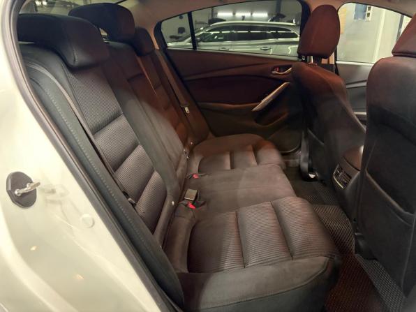 Mazda 6 III (GJ) Рестайлинг с пробегом 2015 года, цена 1 647 000 рублей, 216000 км, седан, Автокод Объявления