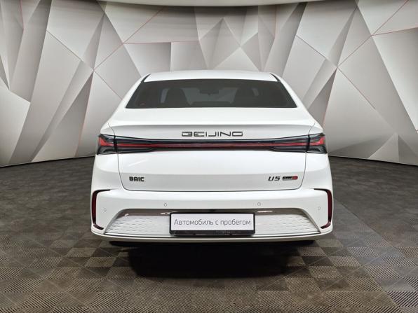 BAIC U5 Plus с пробегом 2023 года, цена 1 343 000 рублей, 42607 км, седан, Автокод Объявления