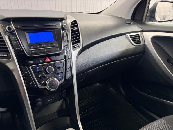 Hyundai i30 II с пробегом 2013 года, цена 997 000 рублей, 198826 км, хэтчбек, Автокод Объявления