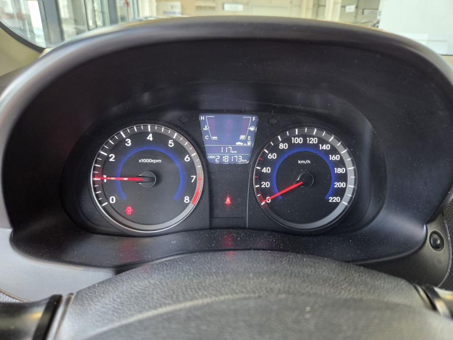 Hyundai Solaris I Саратов  - изображение 19