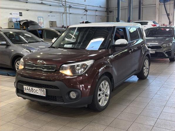 Kia Soul II Рестайлинг с пробегом 2018 года, цена 1 590 000 рублей, 62000 км, хэтчбек, Автокод Объявления