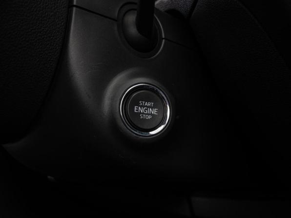 Skoda Octavia III (A7) Рестайлинг с пробегом 2017 года, цена 1 765 000 рублей, 227543 км, лифтбек, Автокод Объявления