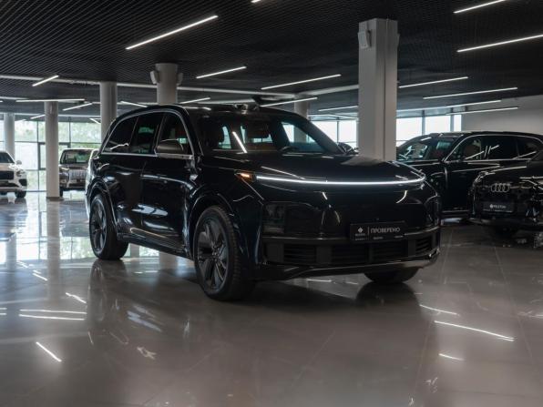 Li Auto (Lixiang) L9 I с пробегом 2023 года, цена 5 640 000 рублей, 70922 км, внедорожник, Автокод Объявления