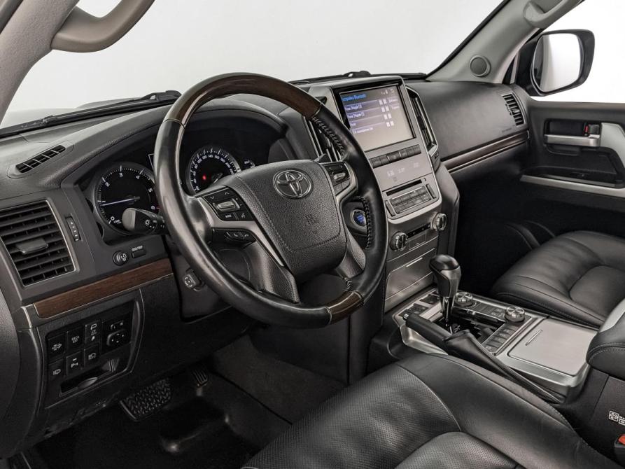 Toyota Land Cruiser 200 Series Рестайлинг 2 Москва  - изображение 15