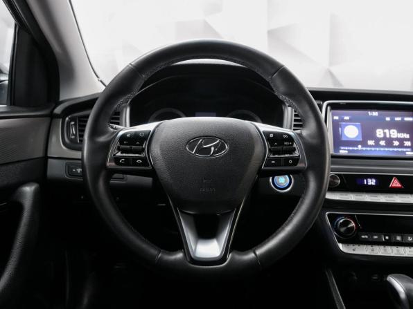 Hyundai Sonata VII (LF) Рестайлинг с пробегом 2018 года, цена 1 785 000 рублей, 118637 км, седан, Автокод Объявления