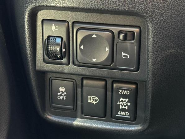 Nissan Juke I с пробегом 2011 года, цена 999 000 рублей, 131283 км, внедорожник, Автокод Объявления