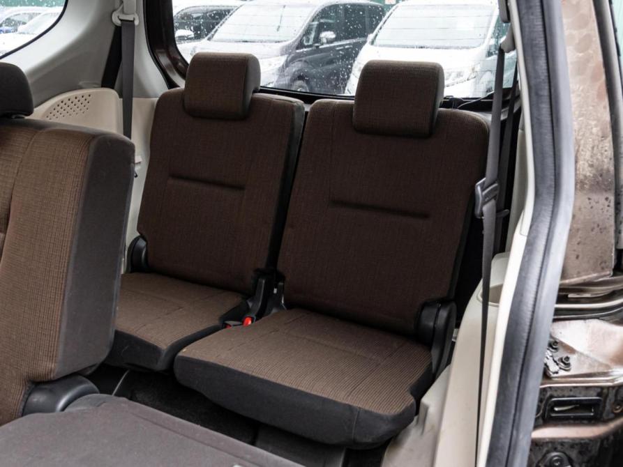 Toyota Sienta II Краснодар  - изображение 9