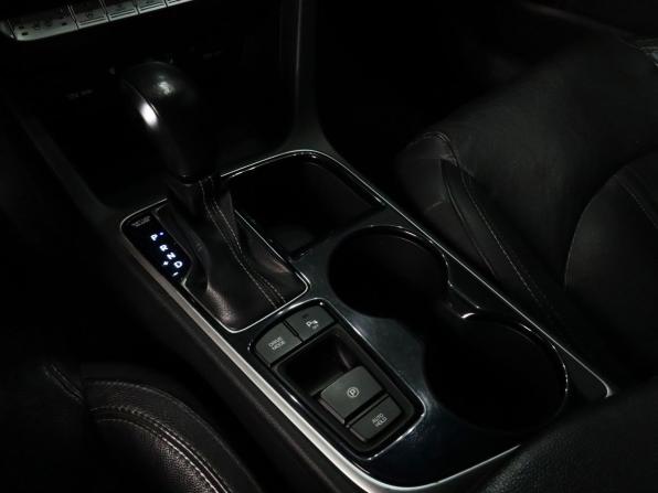 Hyundai Sonata VII (LF) Рестайлинг с пробегом 2019 года, цена 1 730 000 рублей, 125000 км, седан, Автокод Объявления
