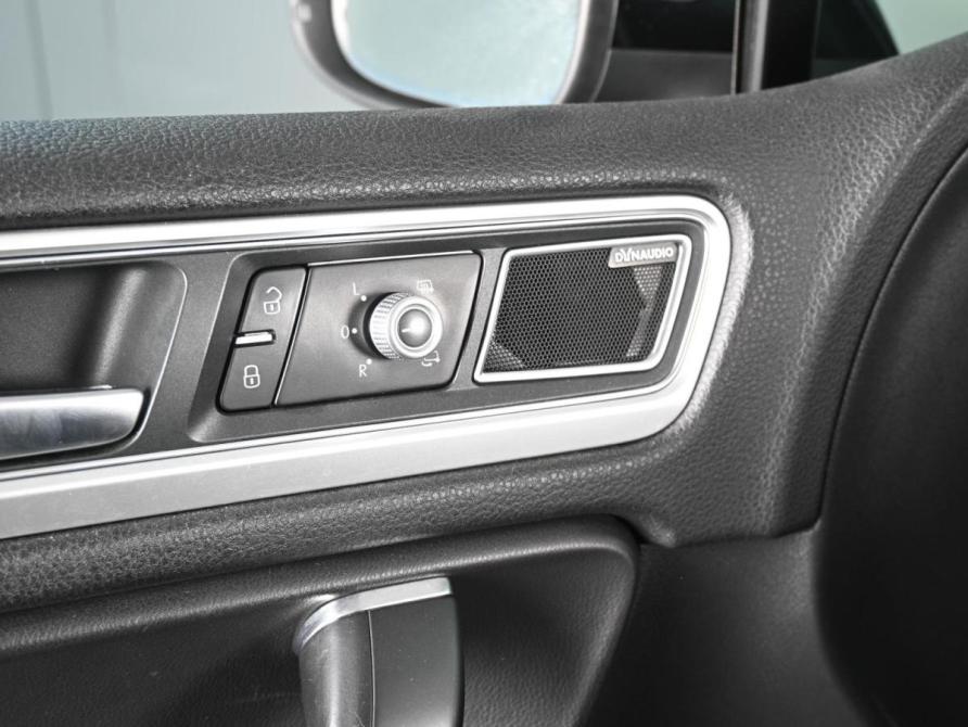 Volkswagen Touareg II Рестайлинг Ростов-на-Дону  - изображение 19