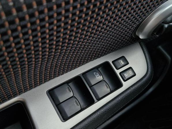 Nissan Tiida I Рестайлинг с пробегом 2013 года, цена 689 000 рублей, 188000 км, седан, Автокод Объявления