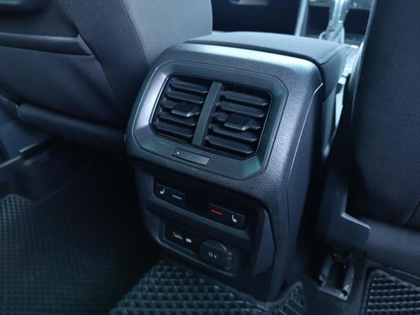 Volkswagen Tiguan II с пробегом 2019 года, цена 2 600 000 рублей, 116644 км, внедорожник, Автокод Объявления