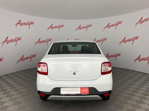 Renault Logan II Рестайлинг с пробегом 2022 года, цена 1 275 000 рублей, 82692 км, седан, Автокод Объявления