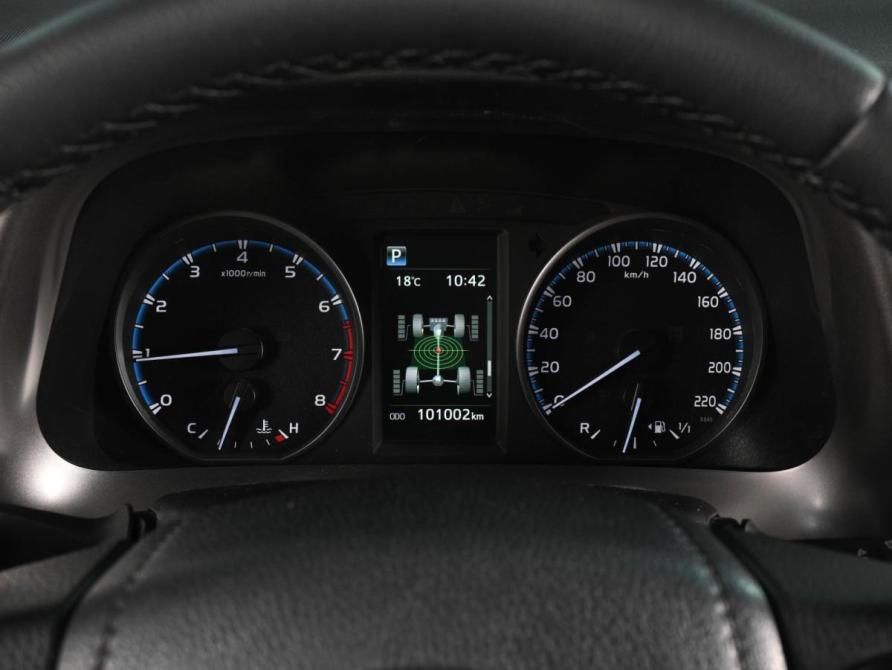 Toyota RAV4 IV (XA40) Рестайлинг Ростов-на-Дону  - изображение 17