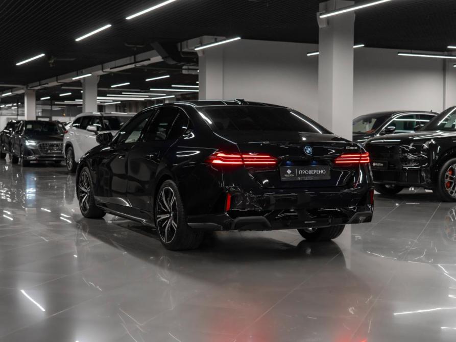 BMW 5 серии VIII (G60/G61/G68) Москва  - изображение 4