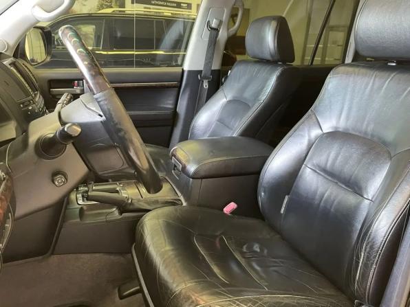 Toyota Land Cruiser 200 Series с пробегом 2011 года, цена 3 200 000 рублей, 353351 км, внедорожник, Автокод Объявления