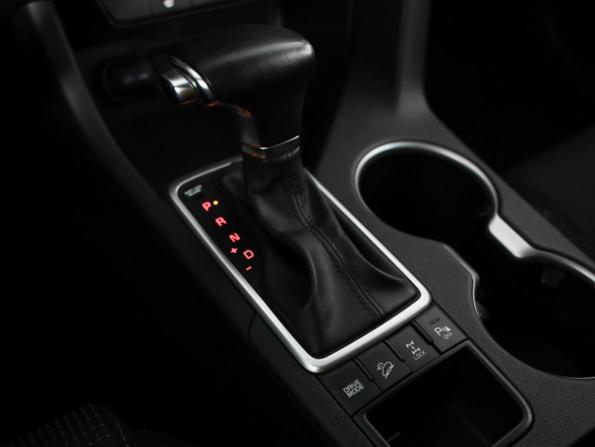 Kia Sportage IV Рестайлинг с пробегом 2019 года, цена 2 299 000 рублей, 75678 км, внедорожник, Автокод Объявления