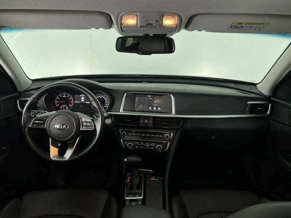 Kia Optima IV Рестайлинг с пробегом 2019 года, цена 2 050 000 рублей, 67555 км, седан, Автокод Объявления