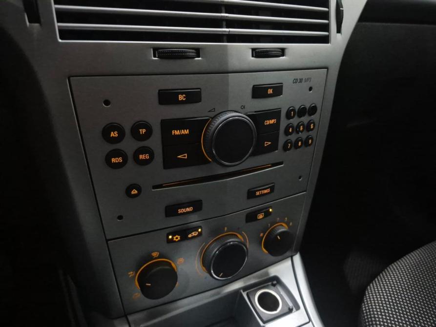 Opel Astra H Рестайлинг Альметьевск  - изображение 18