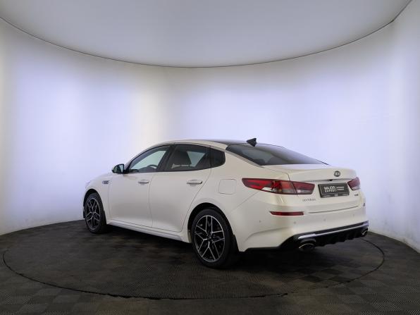 Kia Optima IV Рестайлинг с пробегом 2019 года, цена 2 350 000 рублей, 79030 км, седан, Автокод Объявления