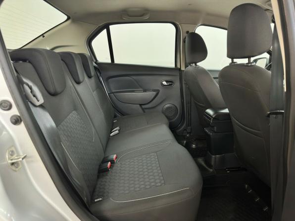 Renault Logan II Рестайлинг с пробегом 2020 года, цена 1 030 000 рублей, 81227 км, седан, Автокод Объявления