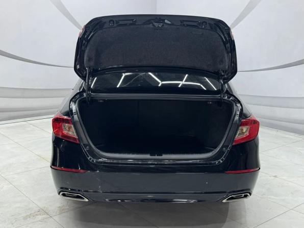Honda Accord X с пробегом 2019 года, цена 1 997 000 рублей, 75550 км, седан, Автокод Объявления