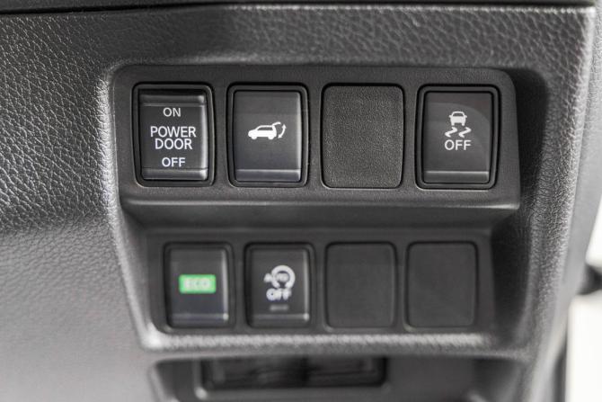 Nissan X-Trail III Рестайлинг с пробегом 2019 года, цена 2 499 000 рублей, 73000 км, внедорожник, Автокод Объявления