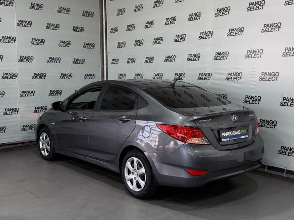 Hyundai Solaris I с пробегом 2013 года, цена 770 000 рублей, 209000 км, седан, Автокод Объявления
