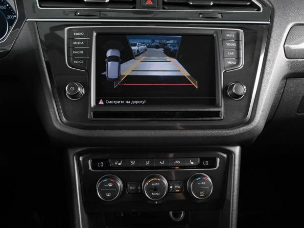 Volkswagen Tiguan II с пробегом 2017 года, цена 2 579 000 рублей, 131348 км, внедорожник, Автокод Объявления