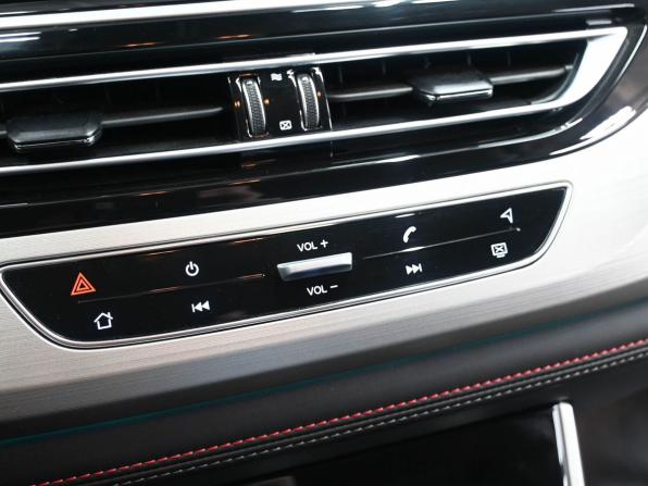 Changan CS75 I Рестайлинг с пробегом 2022 года, цена 2 129 900 рублей, 28500 км, внедорожник, Автокод Объявления