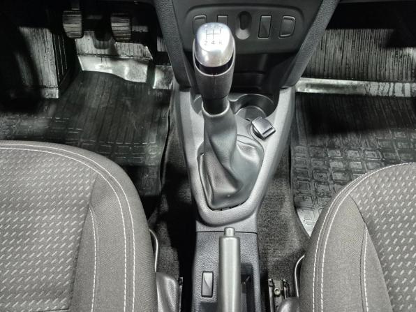 Renault Logan II Рестайлинг с пробегом 2022 года, цена 1 085 000 рублей, 100629 км, седан, Автокод Объявления
