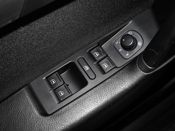 Volkswagen Passat B7 с пробегом 2014 года, цена 1 099 000 рублей, 222611 км, седан, Автокод Объявления