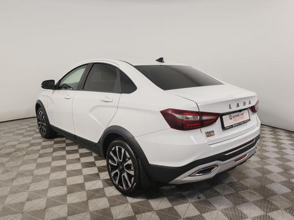 Lada (ВАЗ) Vesta I Рестайлинг (NG) с пробегом 2023 года, цена 1 335 000 рублей, 25000 км, седан, Автокод Объявления