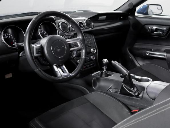 Ford Mustang VI Рестайлинг с пробегом 2018 года, цена 4 255 000 рублей, 73568 км, купе, Автокод Объявления