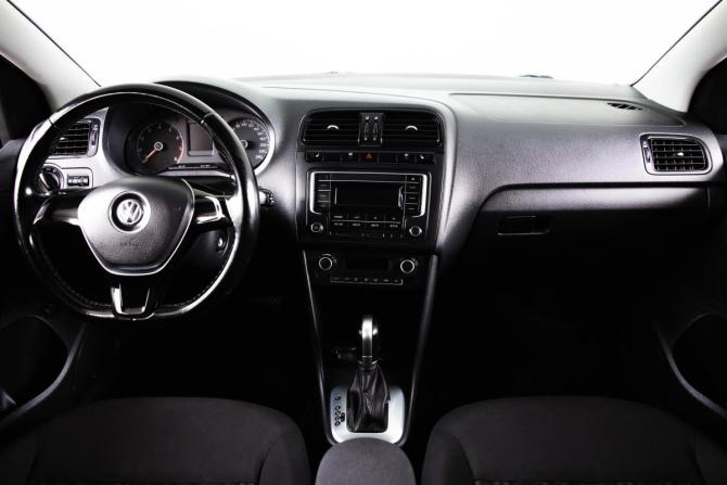 Volkswagen Polo V Рестайлинг с пробегом 2017 года, цена 1 099 000 рублей, 152000 км, седан, Автокод Объявления