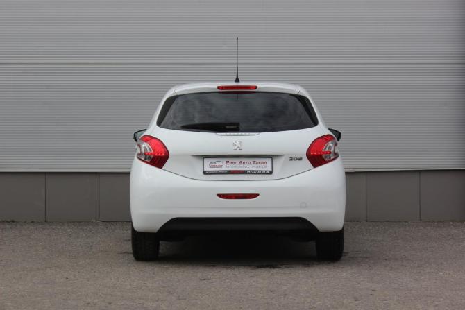 Peugeot 208 I с пробегом 2013 года, цена 665 000 рублей, 134512 км, хэтчбек, Автокод Объявления