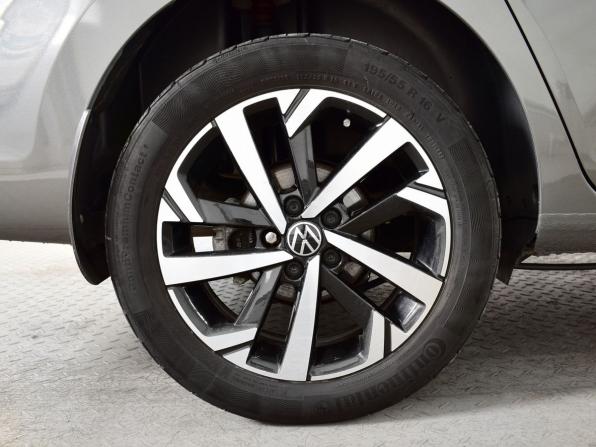 Volkswagen Polo VI с пробегом 2021 года, цена 1 629 999 рублей, 68376 км, лифтбек, Автокод Объявления