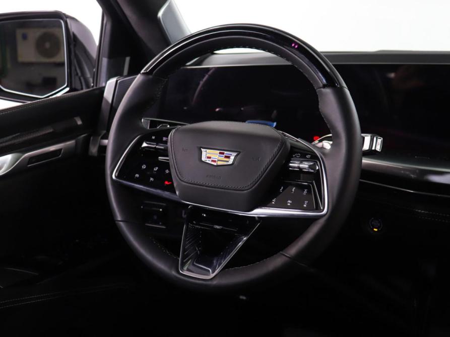 Cadillac Escalade-V I Рестайлинг Москва  - изображение 15