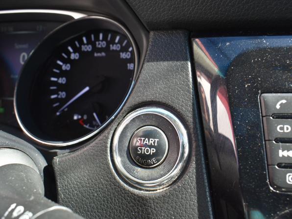 Nissan X-Trail III с пробегом 2015 года, цена 1 379 000 рублей, 235815 км, внедорожник, Автокод Объявления