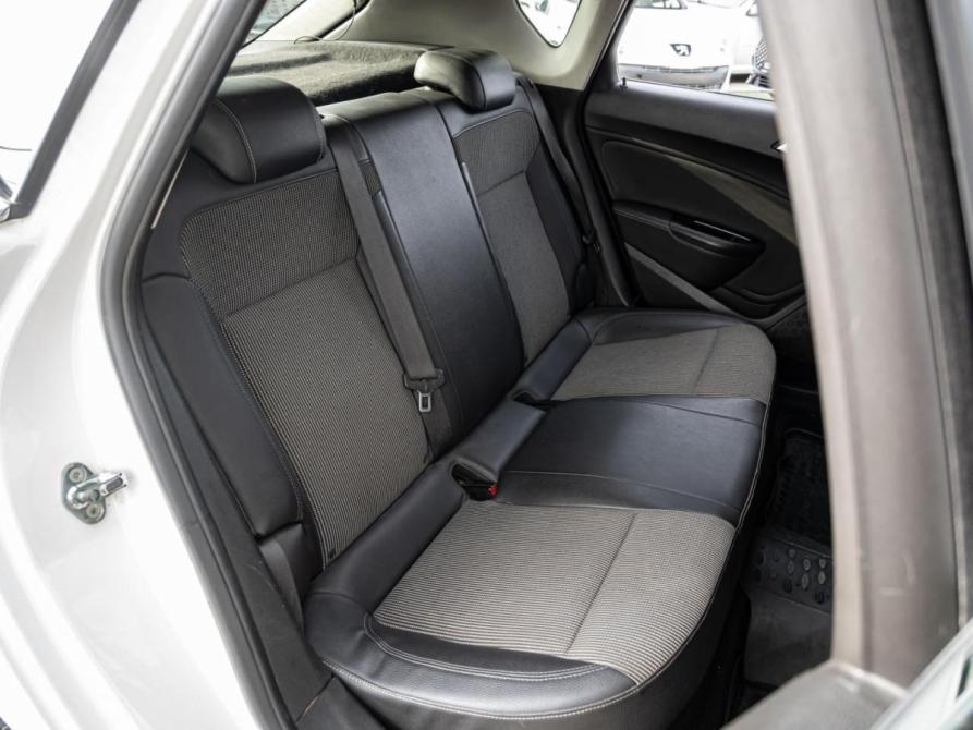 Opel Astra J Краснодар  - изображение 7