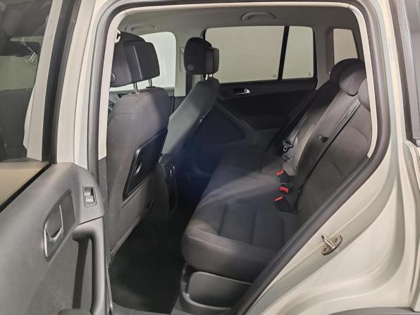 Volkswagen Tiguan I Рестайлинг с пробегом 2012 года, цена 1 055 000 рублей, 174763 км, внедорожник, Автокод Объявления
