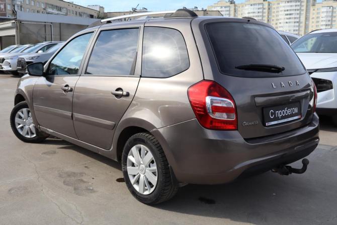 Lada (ВАЗ) Granta I Рестайлинг с пробегом 2021 года, цена 539 000 рублей, 185000 км, универсал, Автокод Объявления