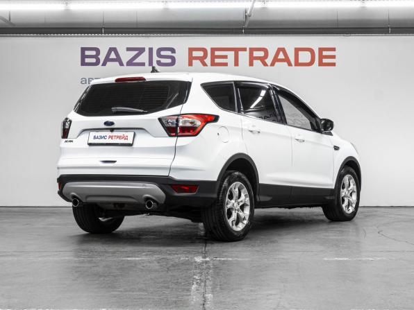 Ford Kuga II Рестайлинг с пробегом 2018 года, цена 1 629 000 рублей, 182664 км, внедорожник, Автокод Объявления