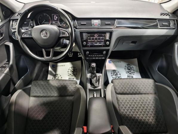 Skoda Rapid I с пробегом 2016 года, цена 1 065 000 рублей, 103854 км, лифтбек, Автокод Объявления
