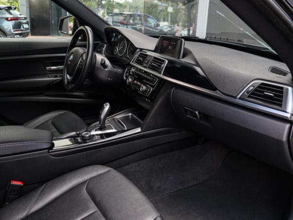 BMW 3 серии VI (F3x) Рестайлинг с пробегом 2018 года, цена 2 330 000 рублей, 165216 км, лифтбек, Автокод Объявления
