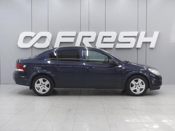Opel Astra H Рестайлинг с пробегом 2010 года, цена 590 000 рублей, 243436 км, седан, Автокод Объявления